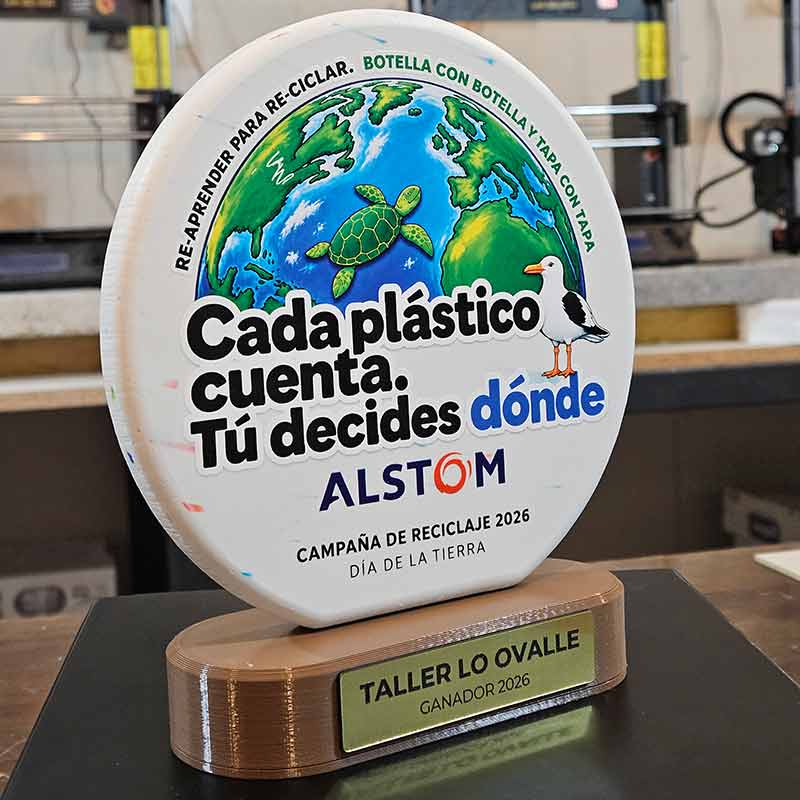 Galvano personalizado para años de servicio en Chile fabricado con plástico reciclado